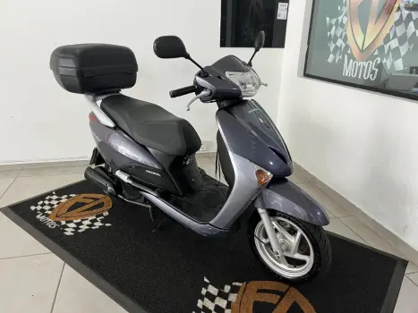 HONDA Lead 110 , Foto 2