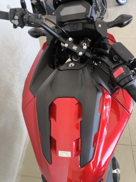 HONDA NC 750 X ABS, Foto 2