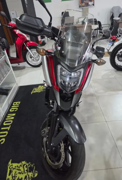 HONDA NC 750 X ABS, Foto 6
