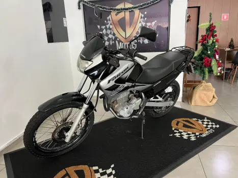 HONDA NX Falcon 400, Foto 3