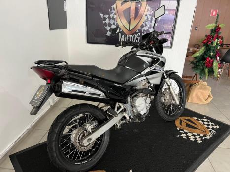 HONDA NX Falcon 400, Foto 4