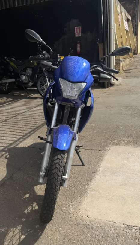 HONDA NX Falcon 400, Foto 2