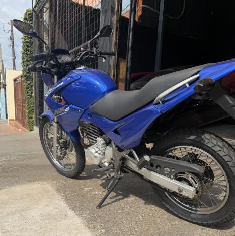 HONDA NX Falcon 400, Foto 4