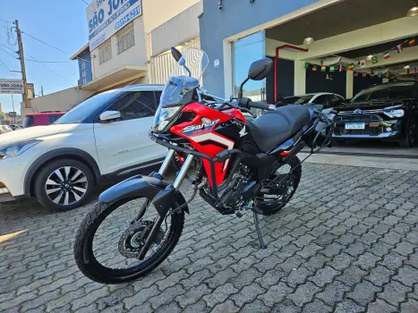 HONDA XRE 300 Sahara RALLYE, Foto 1