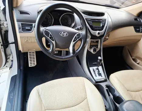 HYUNDAI Elantra 1.8 16V 4P GLS AUTOM�TICO, Foto 11