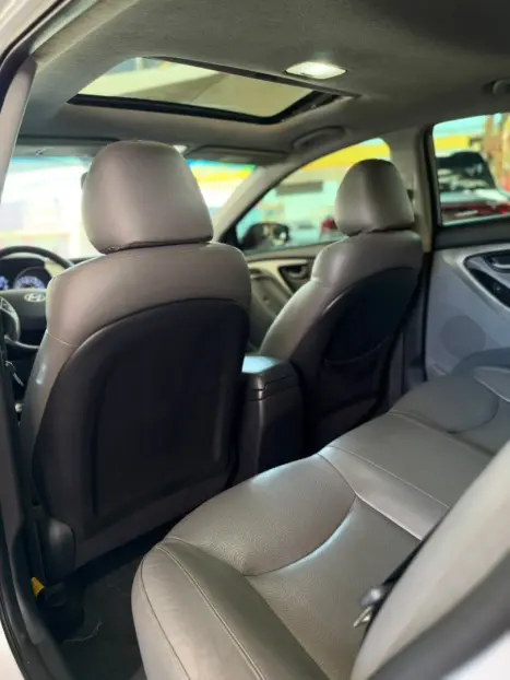HYUNDAI Elantra 1.8 16V 4P GLS AUTOMÁTICO, Foto 19