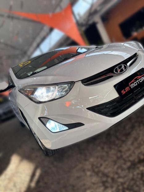HYUNDAI Elantra 2.0 16V 4P FLEX GLS AUTOM�TICO, Foto 5