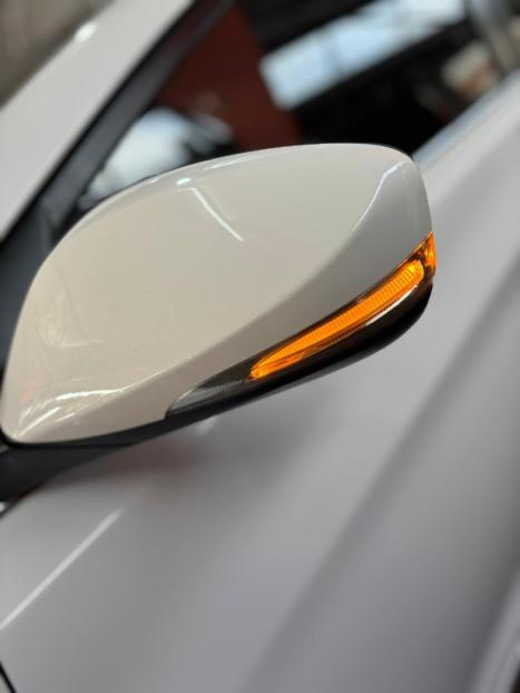 HYUNDAI Elantra 2.0 16V 4P FLEX GLS AUTOM�TICO, Foto 7