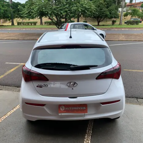 HYUNDAI HB 20 Hatch 1.0 12V 4P FLEX UNIQUE, Foto 4 HYUNDAI HB 20 Hatch 1.0 12V 4P FLEX UNIQUE, Foto 4