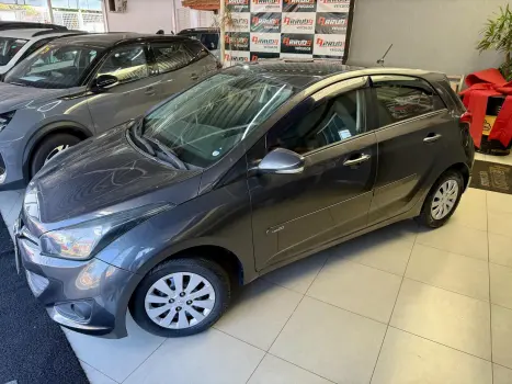 HYUNDAI HB 20 Hatch 1.6 16V 4P FLEX COMFORT PLUS AUTOMTICO, Foto 6