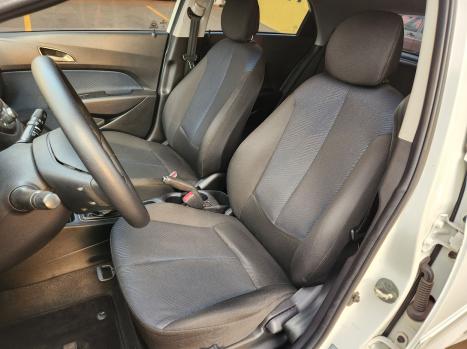 HYUNDAI HB 20 Hatch 1.6 16V 4P FLEX COMFORT PLUS, Foto 9