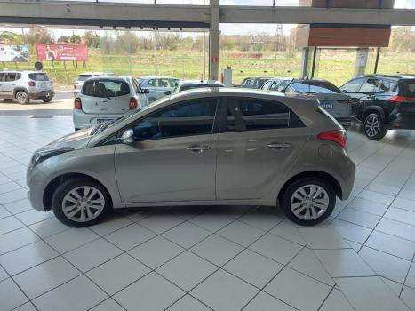 HYUNDAI HB 20 Hatch 1.6 16V 4P FLEX COMFORT PLUS AUTOMTICO, Foto 5