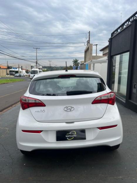 HYUNDAI HB 20 Hatch 1.0 12V 4P FLEX COMFORT, Foto 4