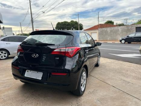 HYUNDAI HB 20 Hatch 1.6 16V 4P FLEX COMFORT PLUS, Foto 4