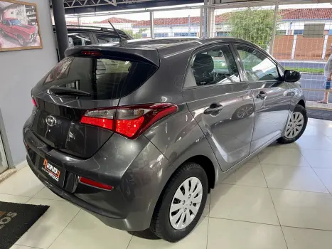 HYUNDAI HB 20 Hatch 1.0 12V 4P FLEX UNIQUE, Foto 6