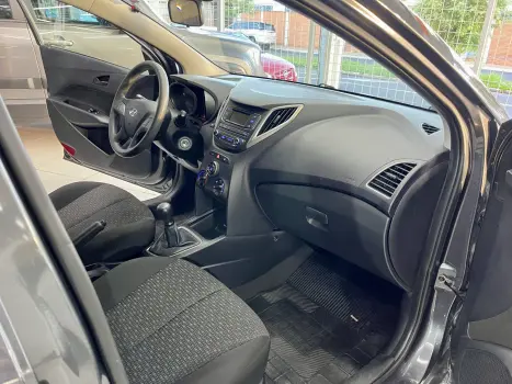 HYUNDAI HB 20 Hatch 1.0 12V 4P FLEX UNIQUE, Foto 12