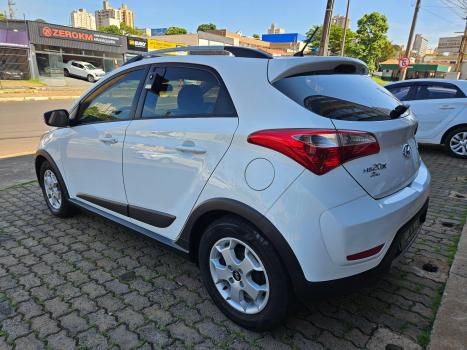 HYUNDAI HB 20 Hatch X 1.6 16V 4P STYLE FLEX AUTOM�TICO, Foto 6
