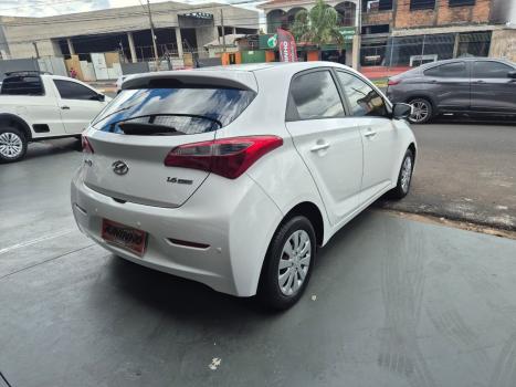 HYUNDAI HB 20 Hatch 1.6 16V 4P COMFORT STYLE FLEX, Foto 4