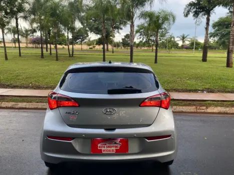 HYUNDAI HB 20 Hatch 1.0 12V 4P FLEX COMFORT PLUS, Foto 4