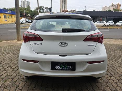 HYUNDAI HB 20 Hatch 1.6 16V 4P FLEX COMFORT, Foto 4