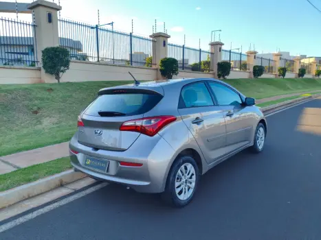 HYUNDAI HB 20 Hatch 1.0 12V 4P FLEX COMFORT, Foto 9