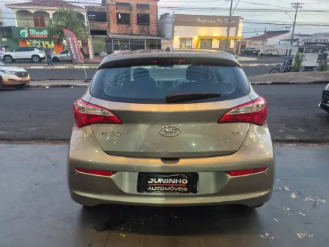 HYUNDAI HB 20 Hatch 1.6 16V 4P FLEX COMFORT PLUS, Foto 11