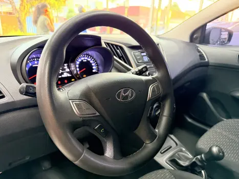 HYUNDAI HB 20 Hatch 1.0 12V 4P FLEX UNIQUE, Foto 10