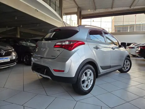 HYUNDAI HB 20 Hatch X 1.6 16V 4P PREMIUM FLEX AUTOM�TICO, Foto 4