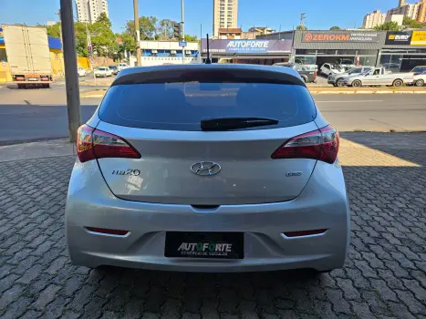 HYUNDAI HB 20 Hatch 1.0 12V 4P FLEX COMFORT, Foto 4