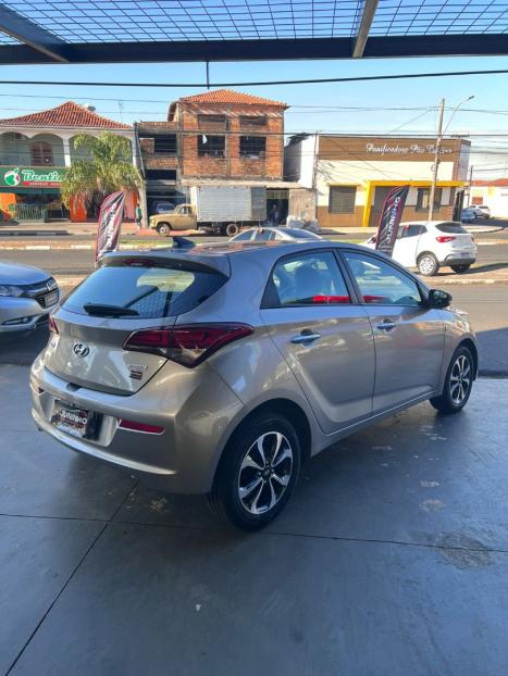 HYUNDAI HB 20 Hatch 1.6 16V 4P FLEX 1 MILLION AUTOM�TICO, Foto 3