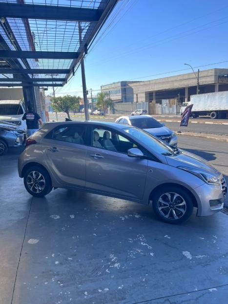 HYUNDAI HB 20 Hatch 1.6 16V 4P FLEX 1 MILLION AUTOM�TICO, Foto 12