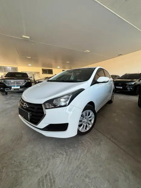 HYUNDAI HB 20 Hatch , Foto 1