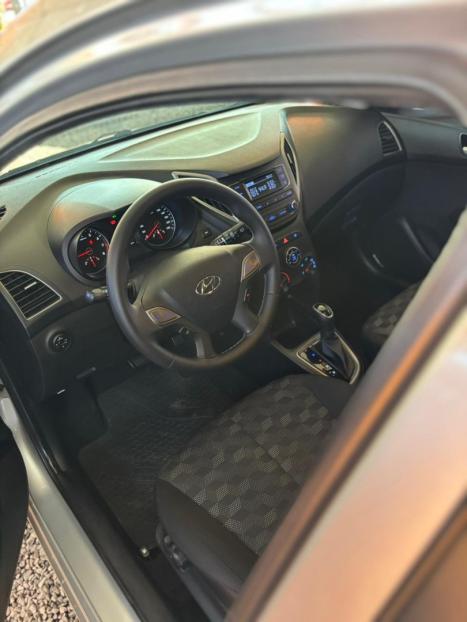 HYUNDAI HB 20 Hatch 1.6 16V 4P FLEX COMFORT PLUS AUTOM�TICO, Foto 12