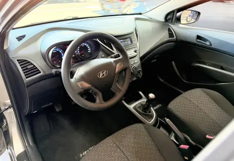 HYUNDAI HB 20 Hatch 1.0 12V 4P FLEX COMFORT, Foto 12