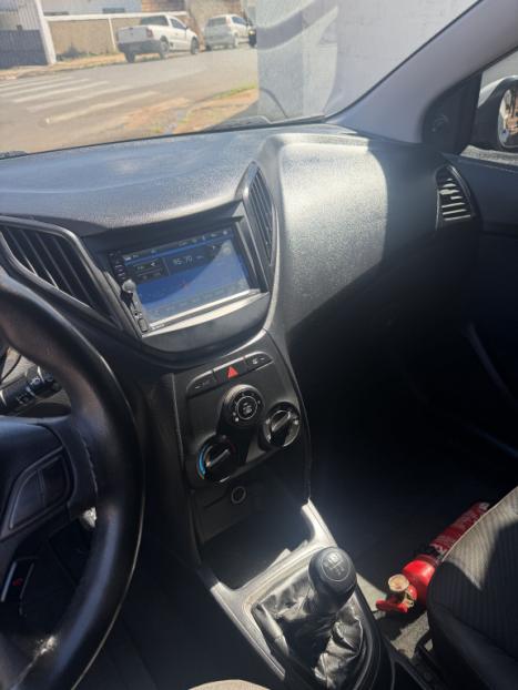 HYUNDAI HB 20 Hatch 1.6 16V 4P FLEX COMFORT PLUS, Foto 10