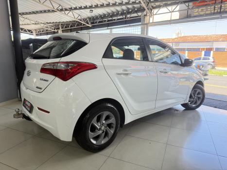 HYUNDAI HB 20 Hatch 1.6 16V 4P FLEX COMFORT STYLE AUTOMÁTICO, Foto 4