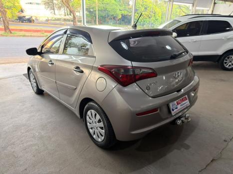HYUNDAI HB 20 Hatch 1.0 12V 4P FLEX UNIQUE, Foto 4