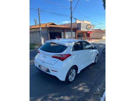 HYUNDAI HB 20 Hatch 1.0 12V 4P FLEX COMFORT PLUS, Foto 4