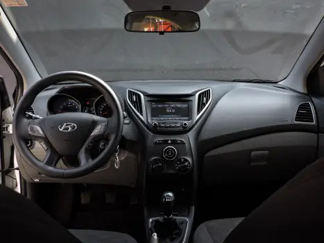 HYUNDAI HB 20 Sedan 1.6 16V 4P FLEX COMFORT PLUS, Foto 6