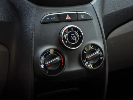 HYUNDAI HB 20 Sedan 1.6 16V 4P FLEX COMFORT PLUS, Foto 9