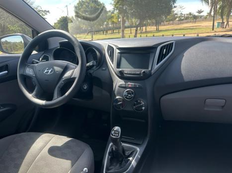 HYUNDAI HB 20 Sedan 1.6 16V 4P FLEX COMFORT PLUS, Foto 3