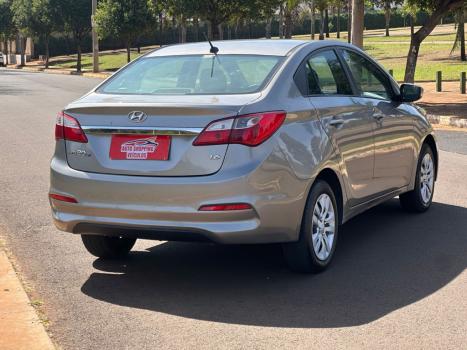 HYUNDAI HB 20 Sedan 1.6 16V 4P FLEX COMFORT PLUS, Foto 15