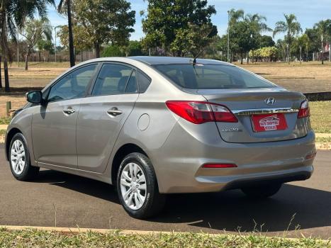 HYUNDAI HB 20 Sedan 1.6 16V 4P FLEX COMFORT PLUS, Foto 16