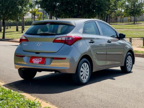 HYUNDAI HB 20 Sedan 1.0 12V 4P FLEX COMFORT PLUS, Foto 14