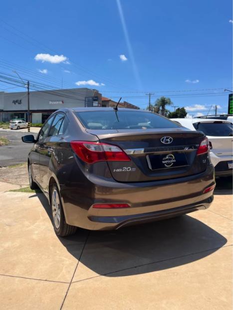 HYUNDAI HB 20 Sedan 1.6 16V 4P FLEX COMFORT PLUS, Foto 4