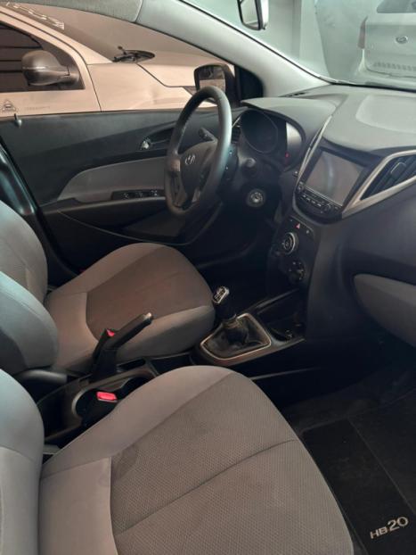 HYUNDAI HB 20 Sedan 1.0 12V 4P FLEX COMFORT PLUS TURBO, Foto 7