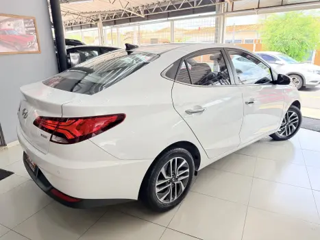 HYUNDAI HB 20 Sedan 1.0 12V 4P FLEX TGDI TURBO DIAMOND AUTOM�TICO, Foto 3