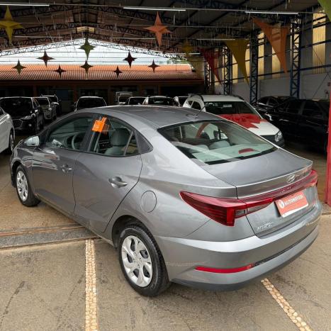 HYUNDAI HB 20 Sedan 1.0 12V 4P FLEX COMFORT PLUS, Foto 4