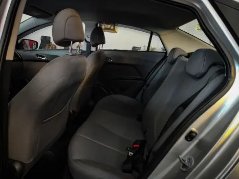 HYUNDAI HB 20 Sedan 1.6 16V 4P FLEX COMFORT PLUS AUTOM�TICO, Foto 8