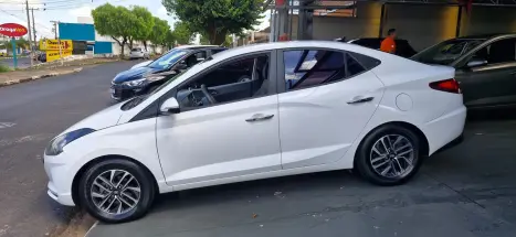 HYUNDAI HB 20 Sedan 1.0 12V 4P FLEX TGDI PLATINUM TURBO AUTOM�TICO, Foto 2